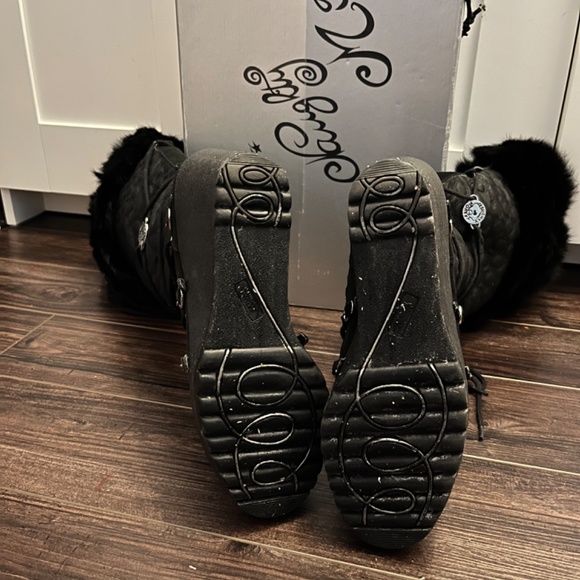 Naughty Monkey 80’s   Boots - Picture 3 of 5